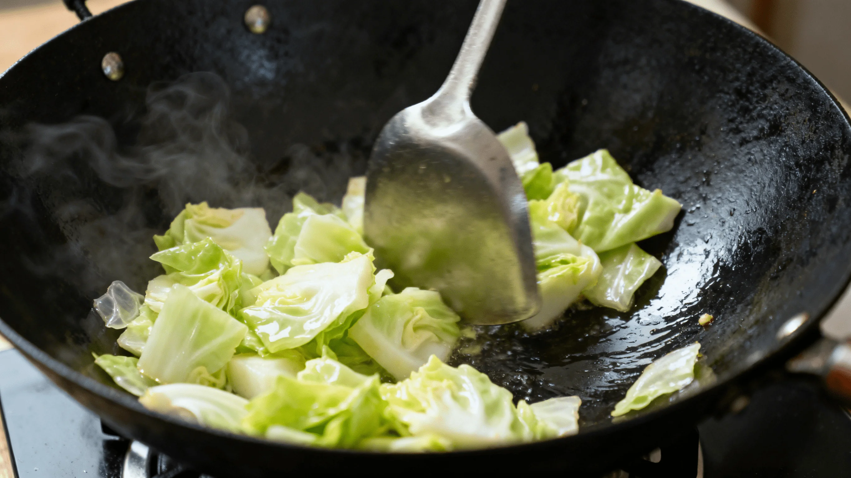 High-Heat Stir-fry of Cabbage