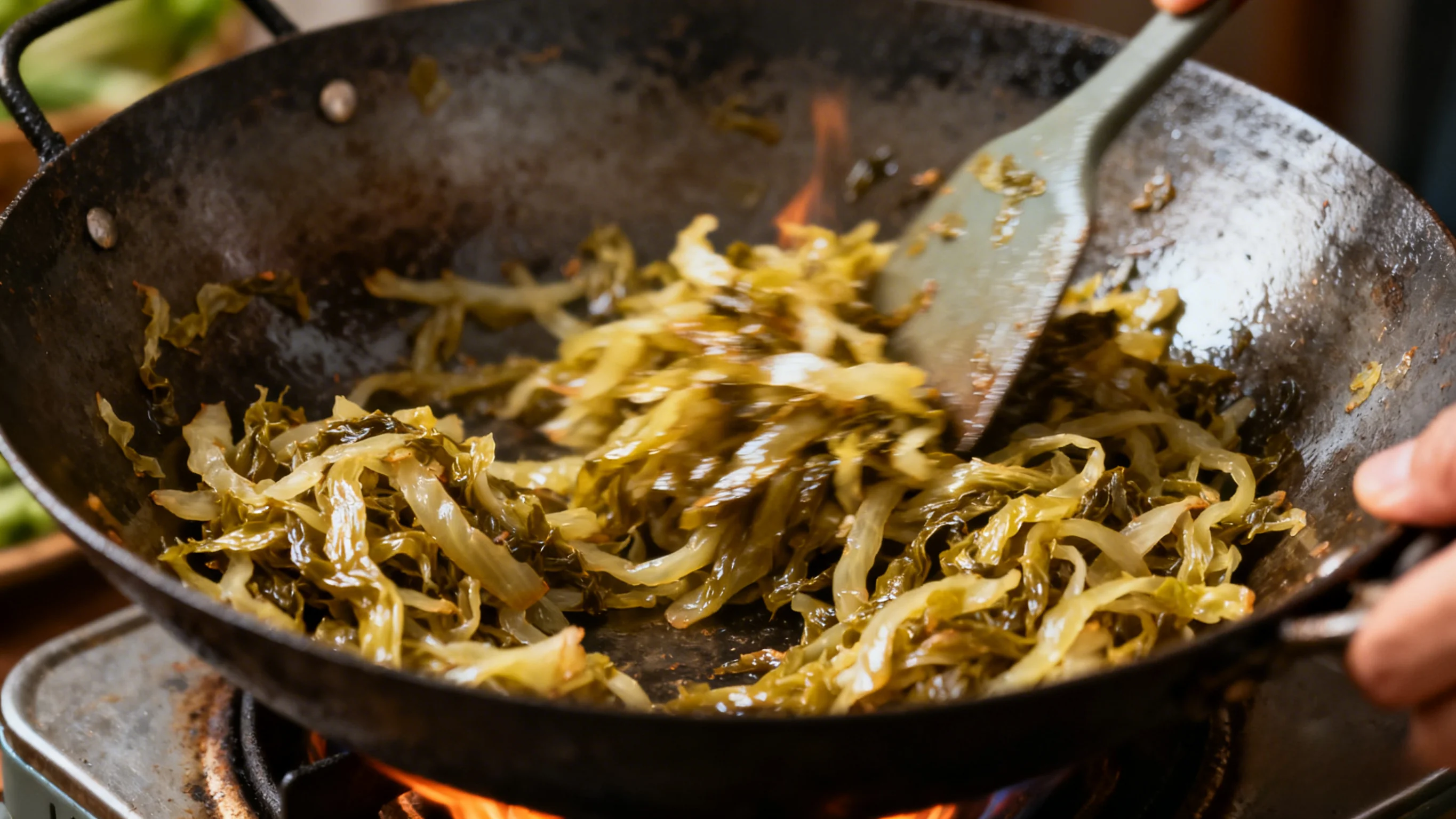 Stir-fry Pickled Cabbage