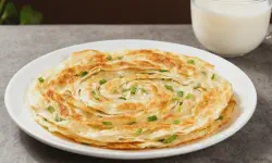 Featured image of post Recreating Street Food at Home: Crispy Flaky Scallion Pancake