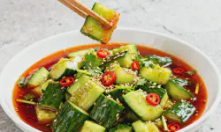 Featured image of post Smashed Cucumber Salad: Crispy 3-Minute Cold Dish with 3 Restaurant Secrets